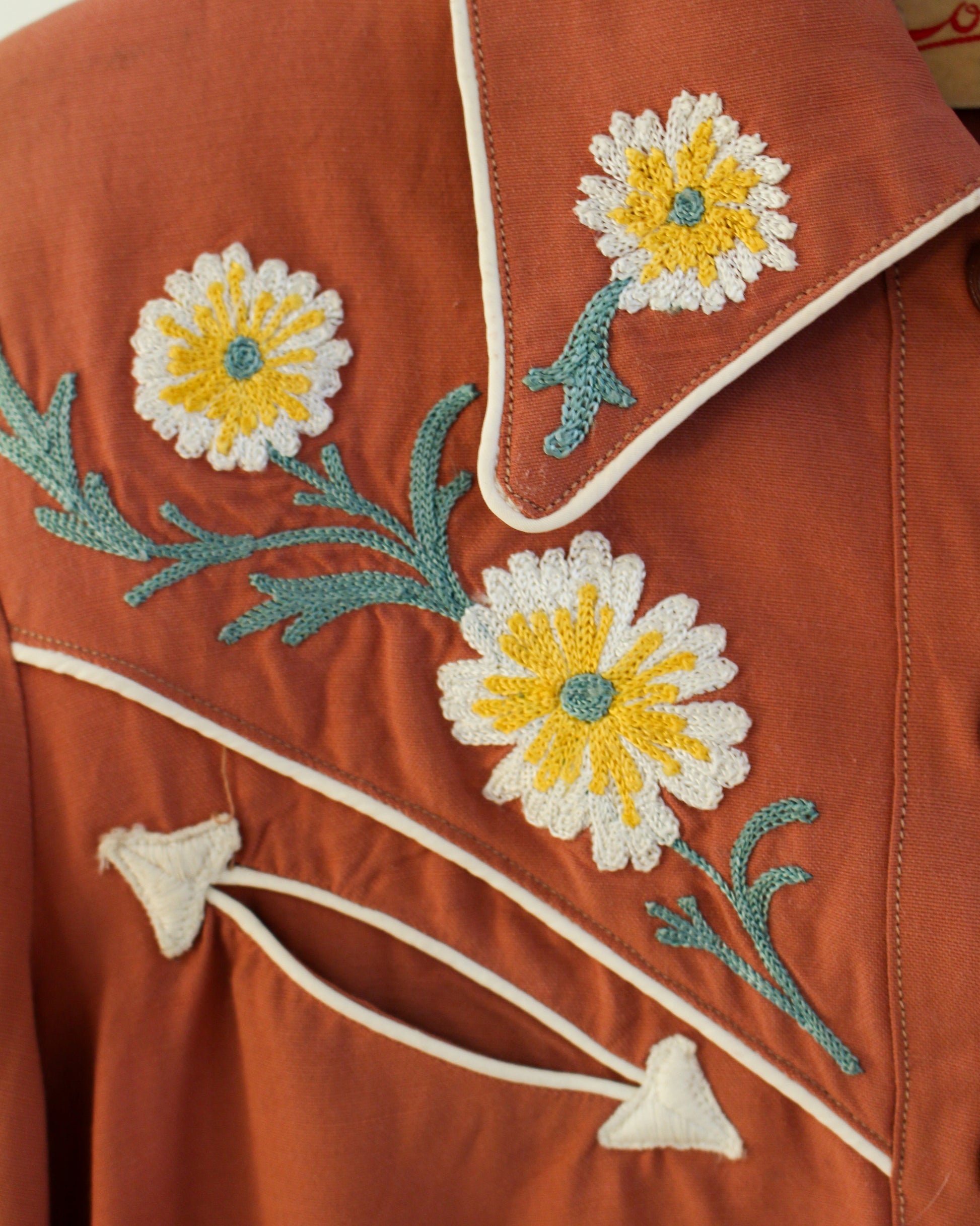 1940s Vintage Floral Chainstitch Western Blouse