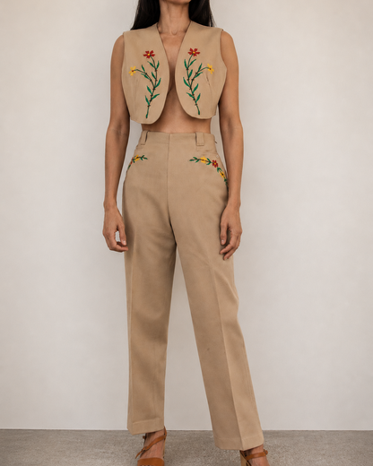 H and C Ranchwear Floral Embroidered Set