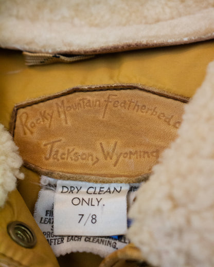 Label reading "Rocky Mountain Featherbed Jackson, Wyoming"