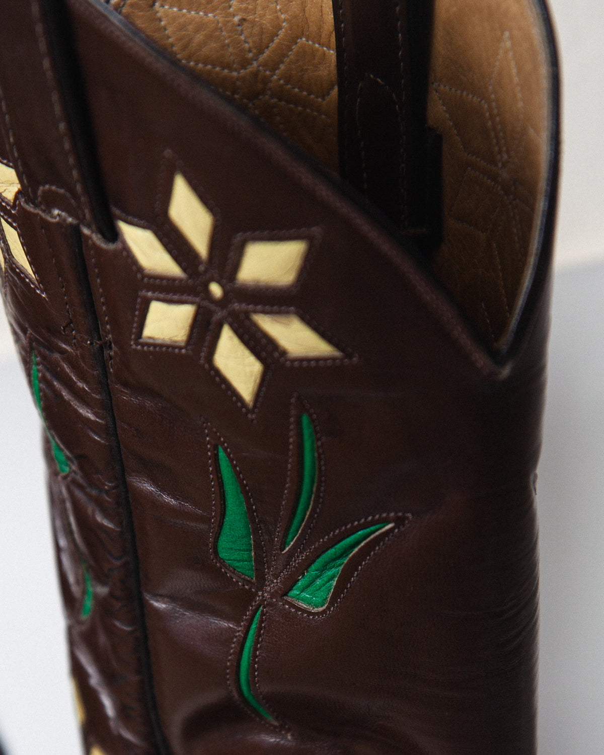 1960s-1970s Vintage Flower Inlay Cowboy Boots