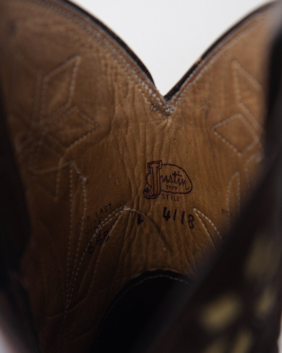 1960s-1970s Vintage Flower Inlay Cowboy Boots